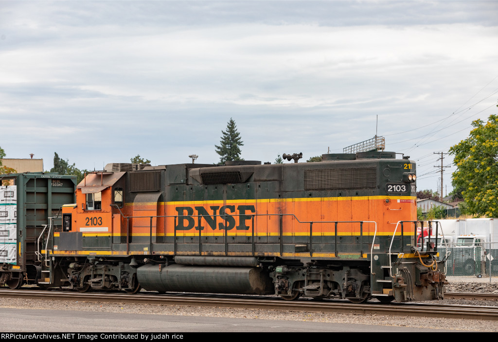 BNSF 2103